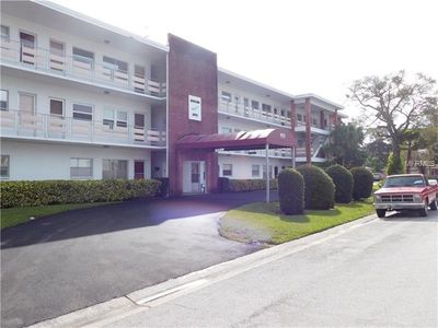955 51st St N APT 301, Saint Petersburg, FL, 33710