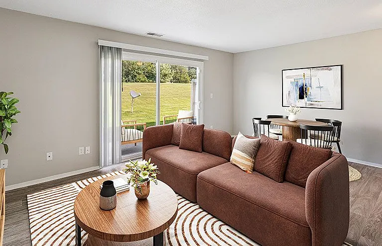 Westpointe Apartments — Photo 5