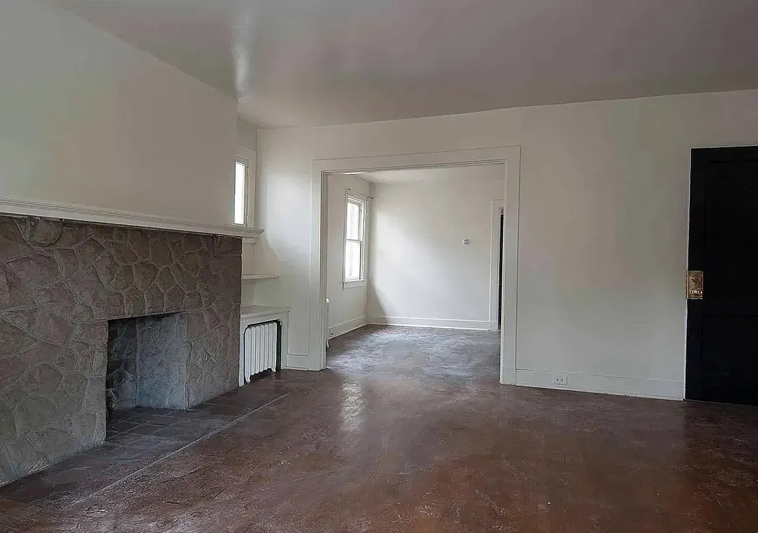 2-Bedroom Apartment | Available Now | $300 Off Your Third Month's Rent! — Photo 4