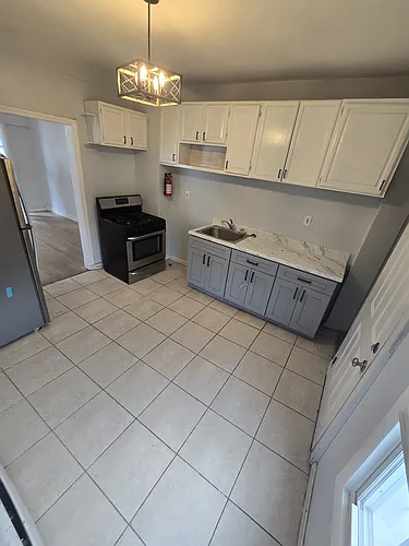 86 Wilson Pl Photo 1