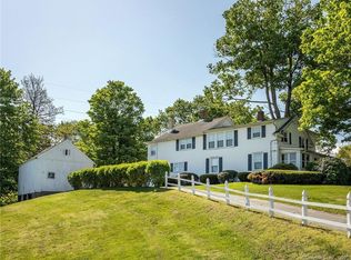 367 Oak Ave, Torrington, CT 06790