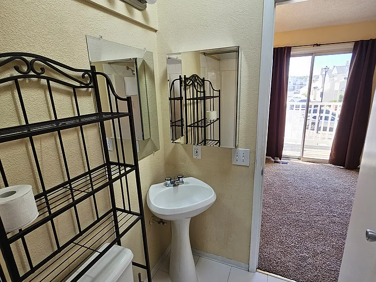 17111 E Ford Dr — Photo 23