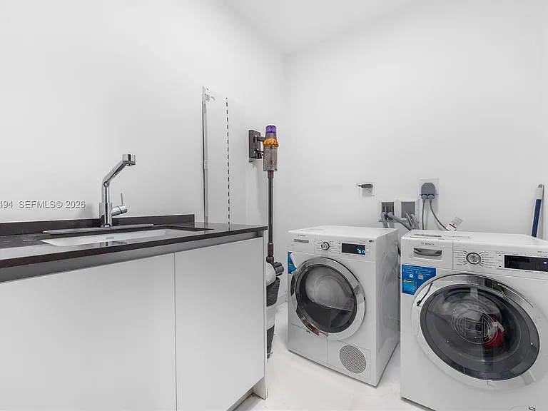 300 Biscayne Boulevard Way #5104 — Photo 35