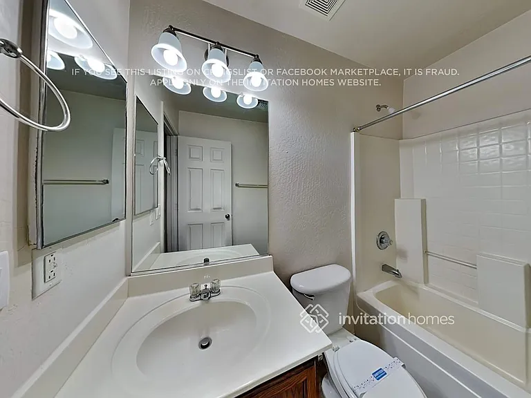 22512 W Desert Bloom St — Photo 16