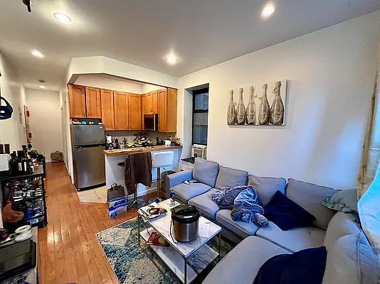 Rented by J Misrahi Realty Corp | media 2