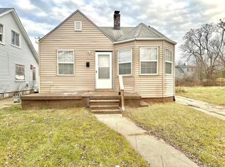 6914 Auburn St, Detroit, MI 48228