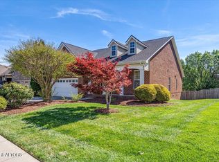3318 Parrish Hill Ln, Knoxville, TN 37938 | Zillow
