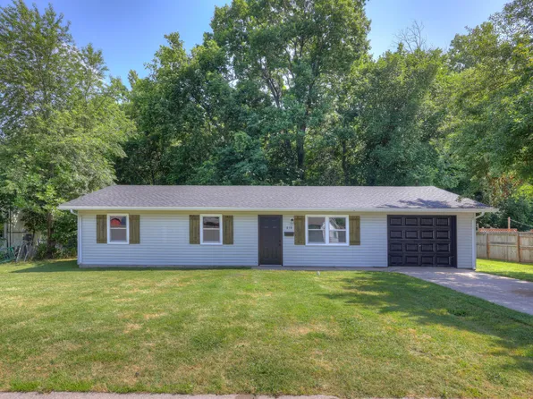 818 Riverside Drive, Neosho, MO 64850
