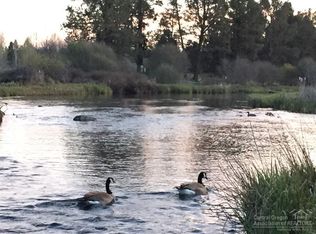 20001 Beaver Ln, Bend, OR 97701