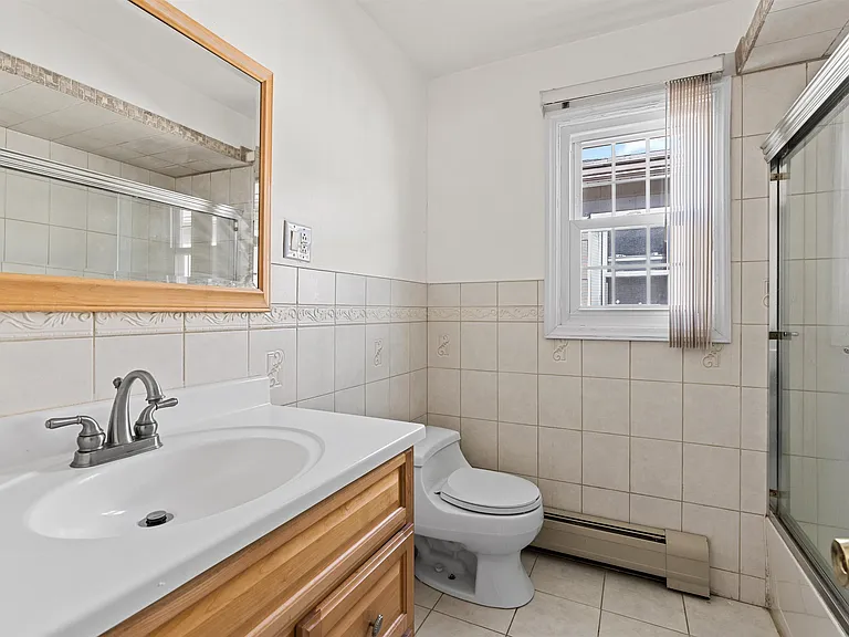 407 Manila Ave #2 — Photo 6