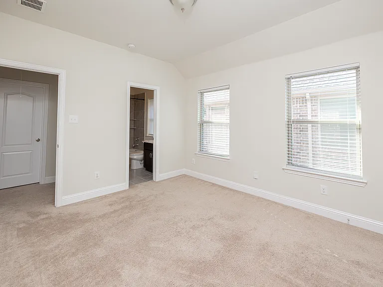 5313 Basham Ln — Photo 34