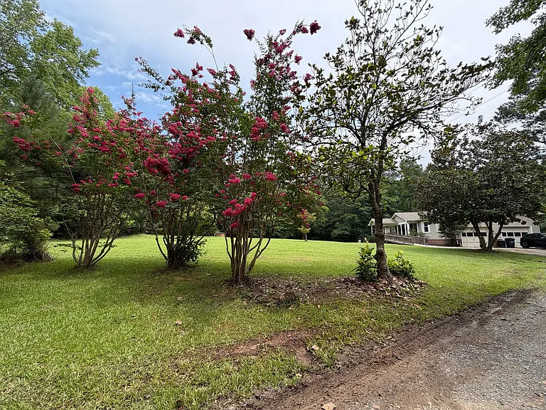 720 Marthas Chapel Rd — Photo 23