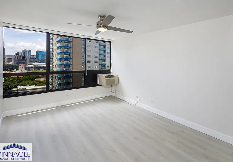 876 Curtis St #2208 — Photo 4