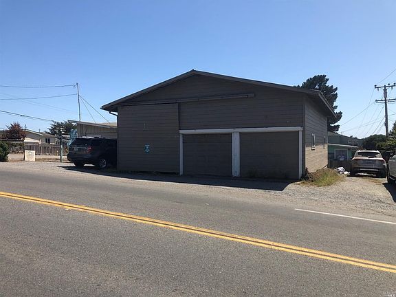 3rd image of 1795 N Highway 1