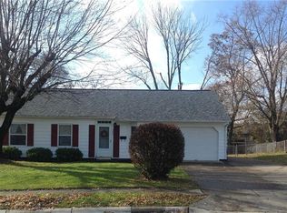 585 Martha Dr, Franklin, OH