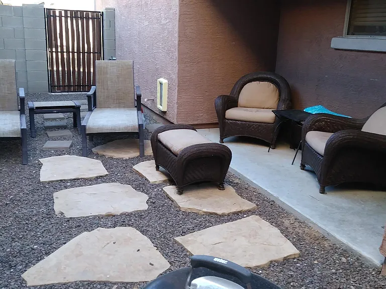 3720 E Kerry Ln — Photo 5