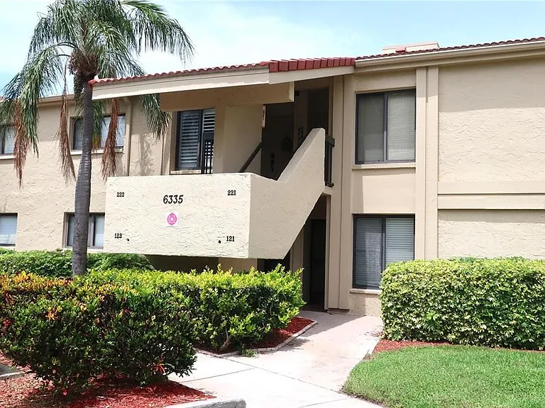 6335 Palma Del Mar Blvd S #221 — Photo 1