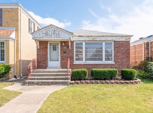 7945 S Sacramento Ave, Chicago, IL