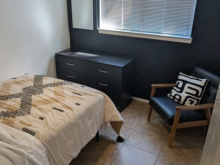 133 Coers Dr #2C — Photo 1
