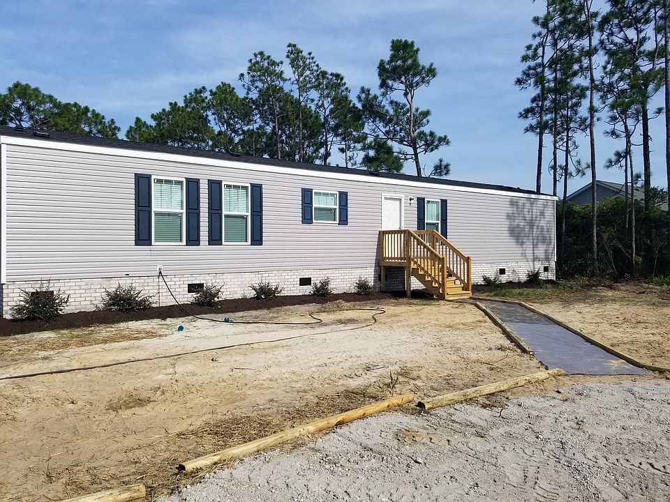 1st image of 4501 Oakcrest Dr SE