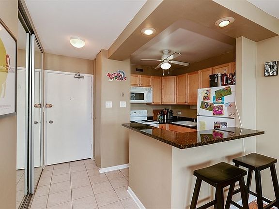 3rd image of 1360 N Sandburg Ter APT 2806