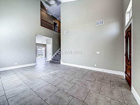 2nd image of 1941 Margarita Ave