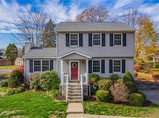 104 Fairview Dr, Irwin, PA 15642
