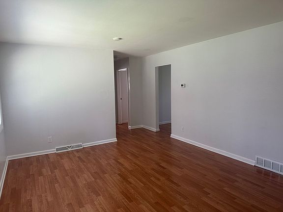 4th image of 136-138 S Berkley St #Aec779938