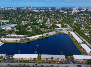 1050 SW 11th St #20L, Hallandale Beach, FL 33009