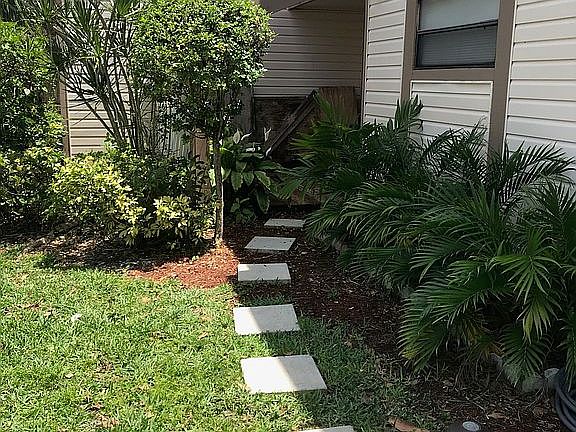 3rd image of 130 Sherwood Cir #14B