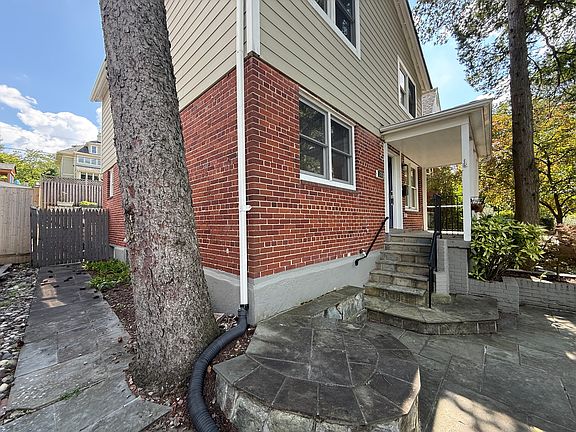 3rd image of 28 Walnut St NW
