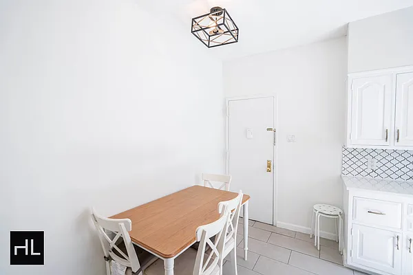 Rented by Highline Residential | media 4