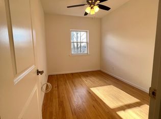 1335 Siegfried Pl APT 3, Bronx, NY 10465