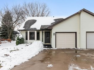 1195 Apple Ct, Oshkosh, WI 54902