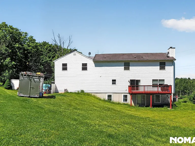 125 Cedar Hill Rd — Photo 35