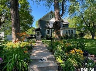 2540 Fulton Ave, Davenport, IA 52803