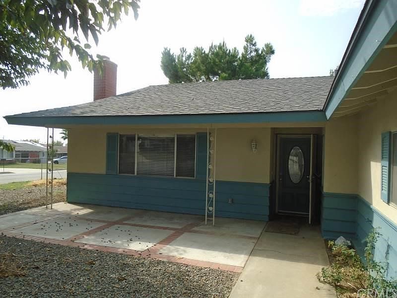 1st image of 33864 Avenue C
