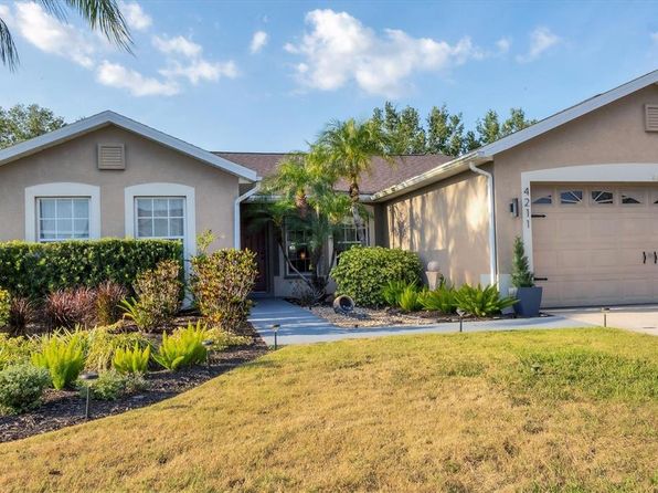 4211 Kingsfield Dr, Parrish, FL 34219