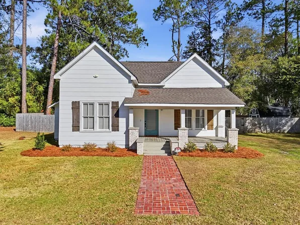611 W 3rd St, Ocilla, GA 31774