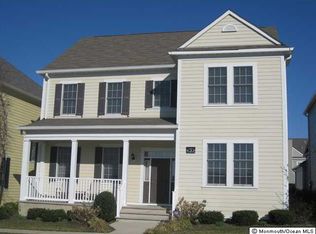 3 Dove Ln, Lakewood, NJ 08701