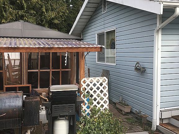 3rd image of 10213 224th Ave E