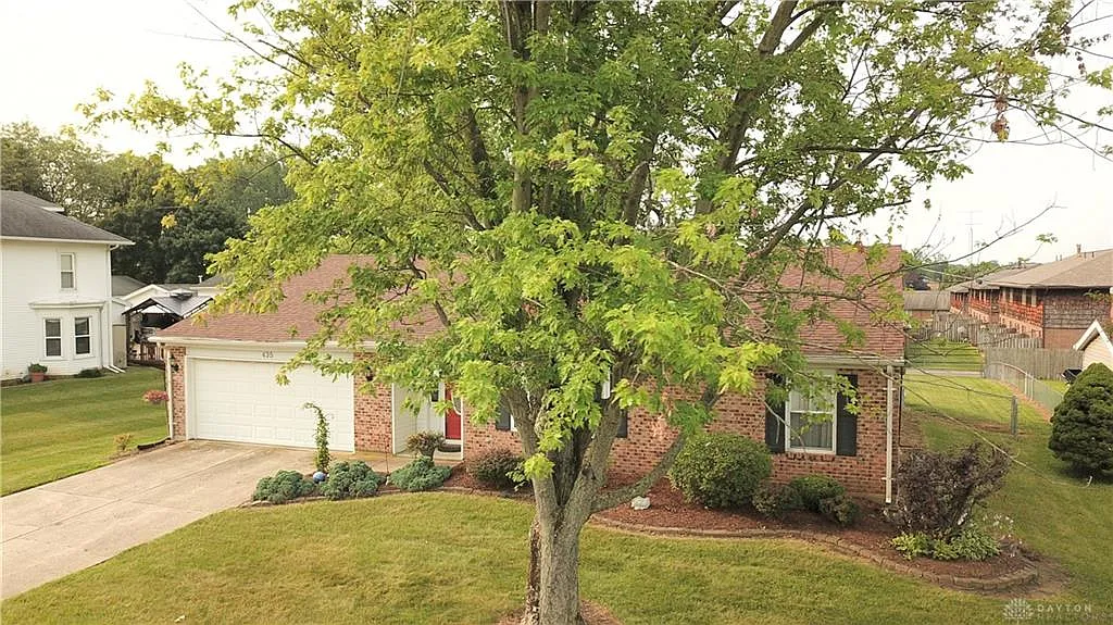 435 Villa Rd photo 1
