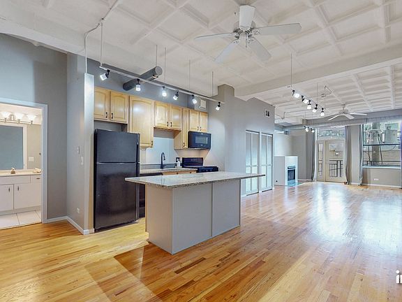 3rd image of 1307 S Wabash Ave APT 302