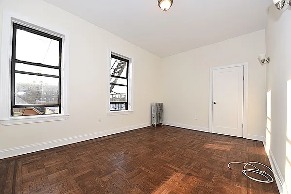 Rented by Keller Williams NYC | media 13