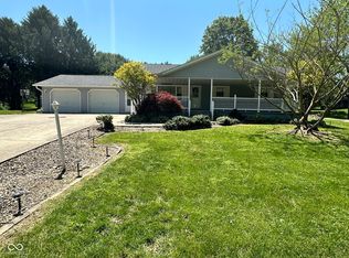 4304 Newport Dr, Spencer, IN 47460