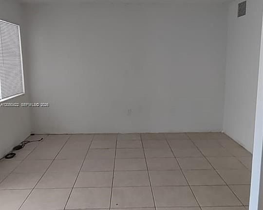 3rd image of 101 NW 29th Ave APT 3