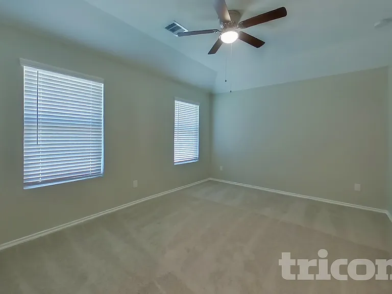17552 Rosewood Manor Ln — Photo 9
