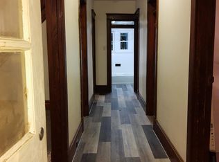 11 Front St, Boiling Springs, PA 17007