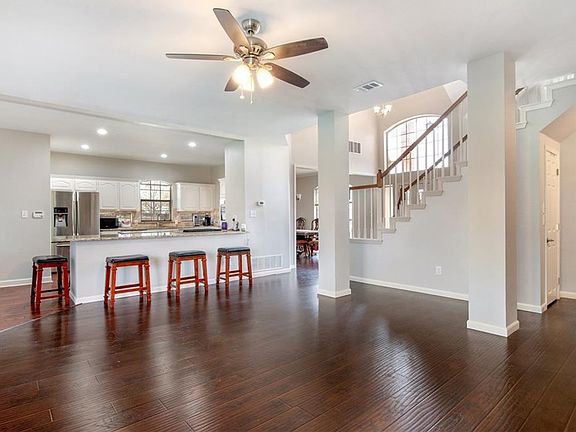 4th image of 1500 Holly Oak Ct