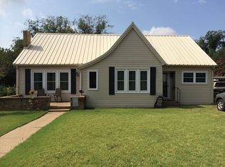 903 W Payne St, Olney, TX 76374